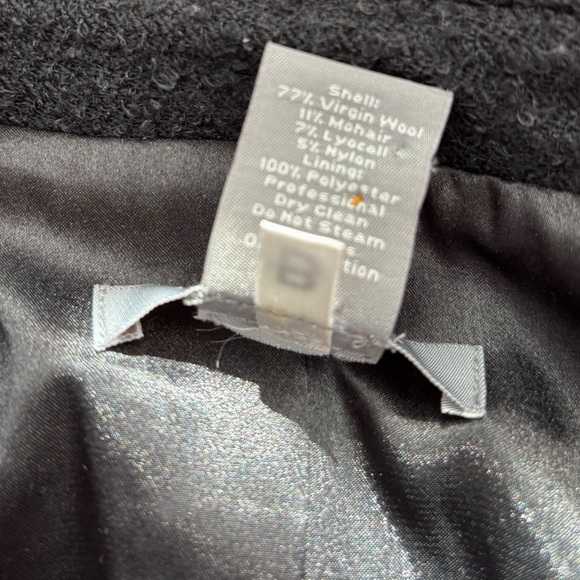 Ann Taylor Black Embellished Wool Blend Tweed  Button Down Blazer Size 10 - Picture 15 of 15